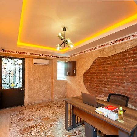 Blue Sea Apart Hotel Истанбул Екстериор снимка