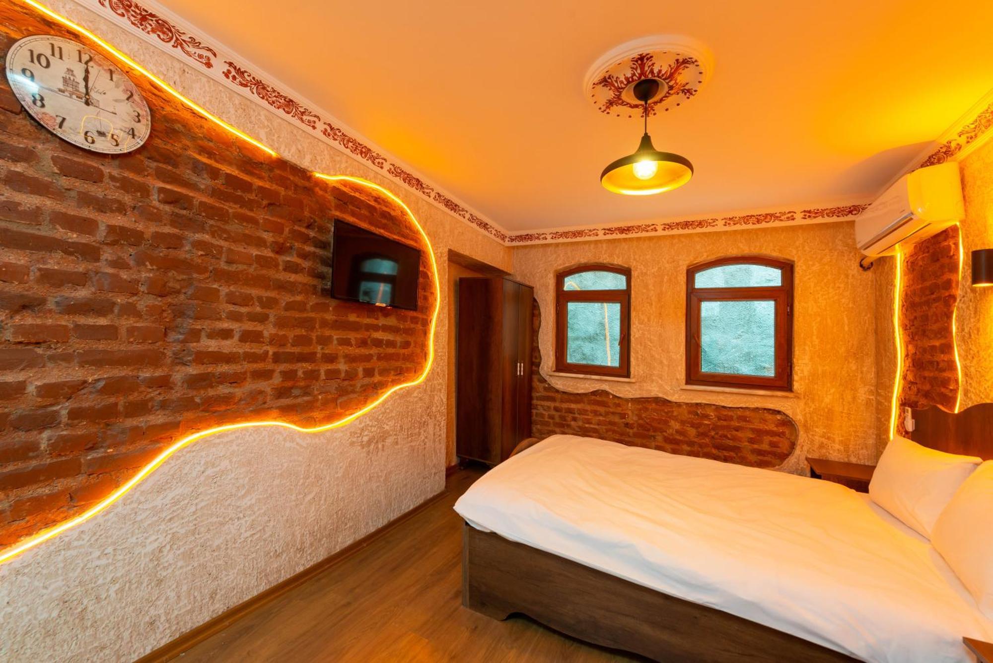 Blue Sea Apart Hotel Истанбул Екстериор снимка