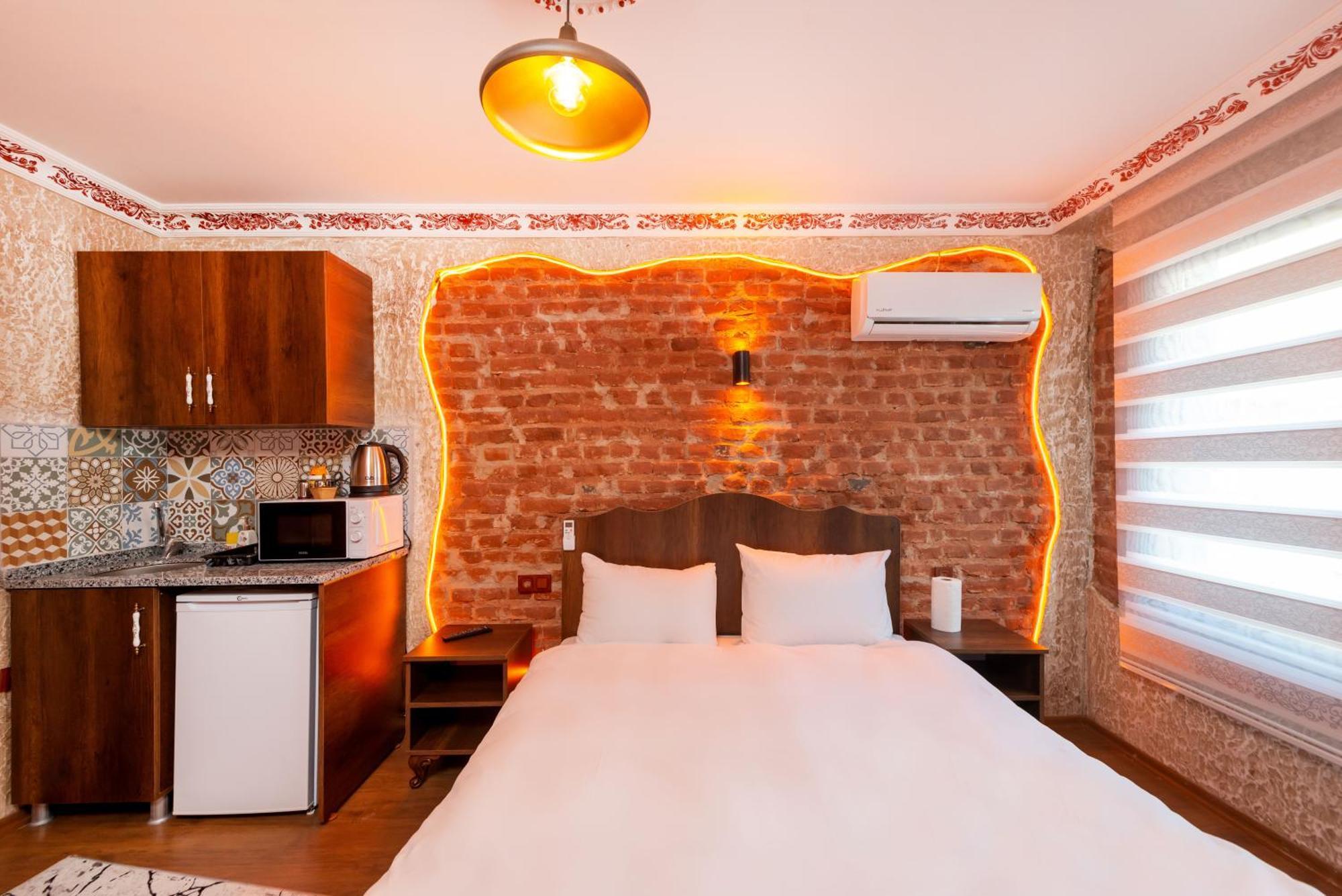 Blue Sea Apart Hotel Истанбул Екстериор снимка