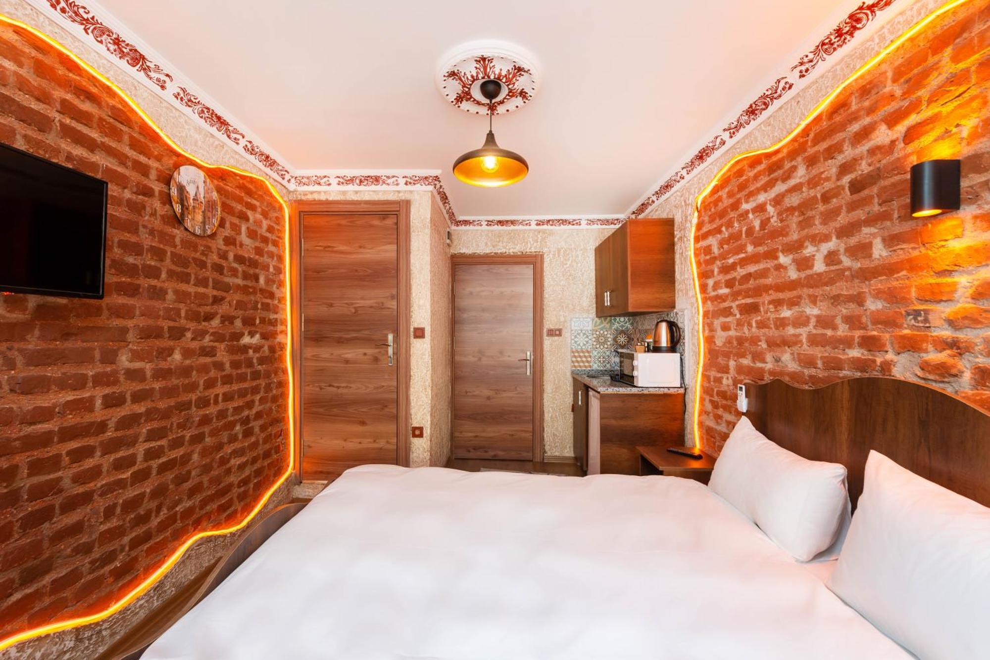 Blue Sea Apart Hotel Истанбул Екстериор снимка
