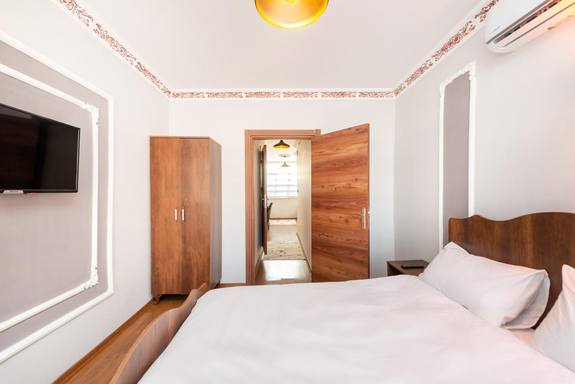 Blue Sea Apart Hotel Истанбул Екстериор снимка