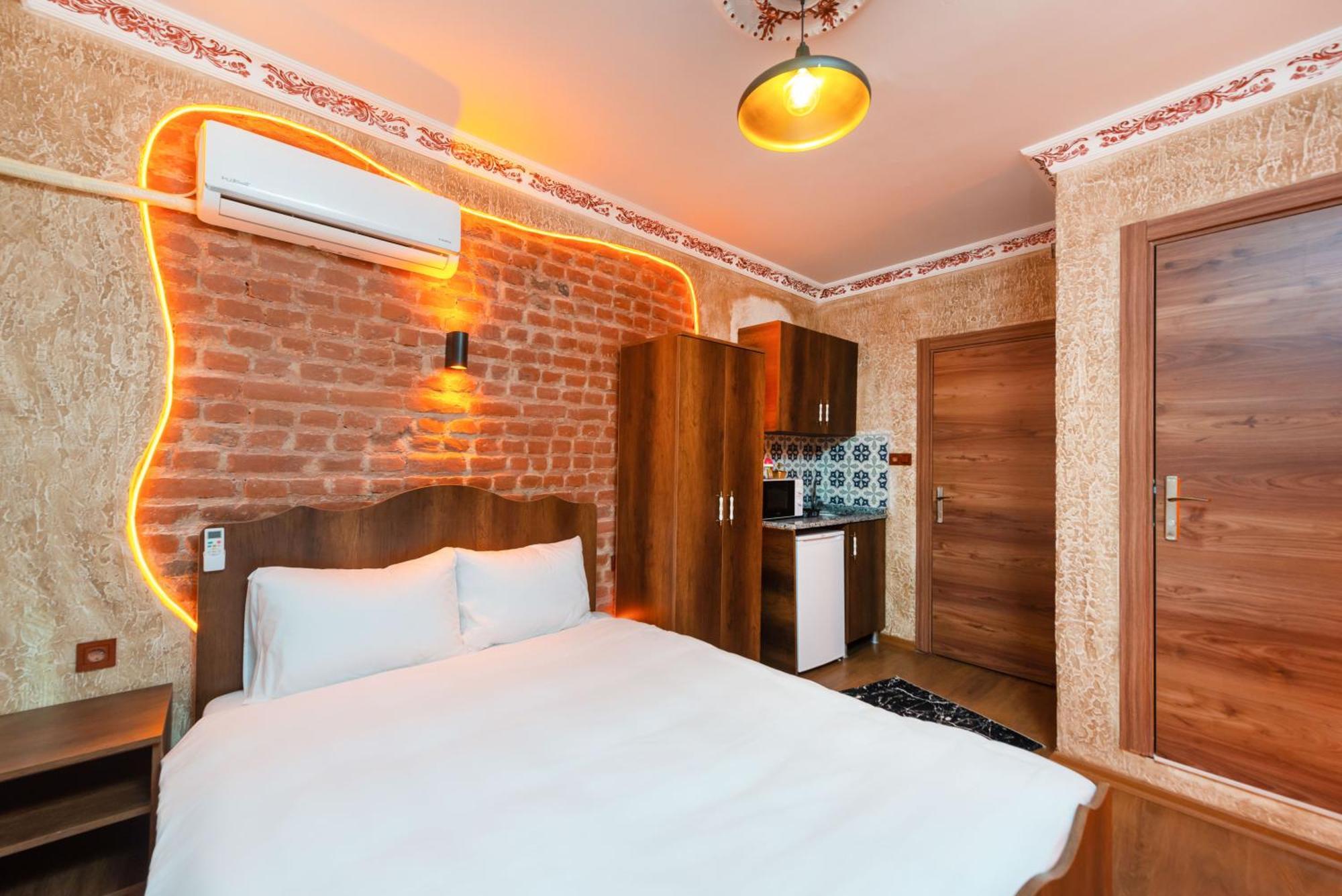 Blue Sea Apart Hotel Истанбул Стая снимка